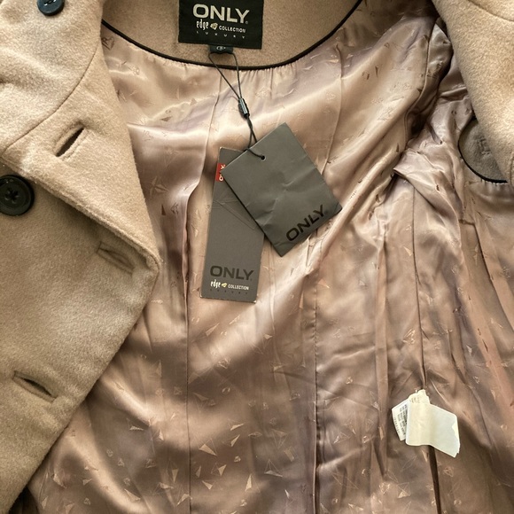 (S) NWT Only Edge Collection Button-Up Luxury Jacket in Beige - Picture 6 of 8